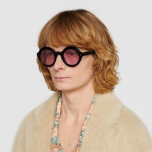 Gucci GG0113S 001 Round Sunglasses Black Frame Pink Lenses | Made in Italy